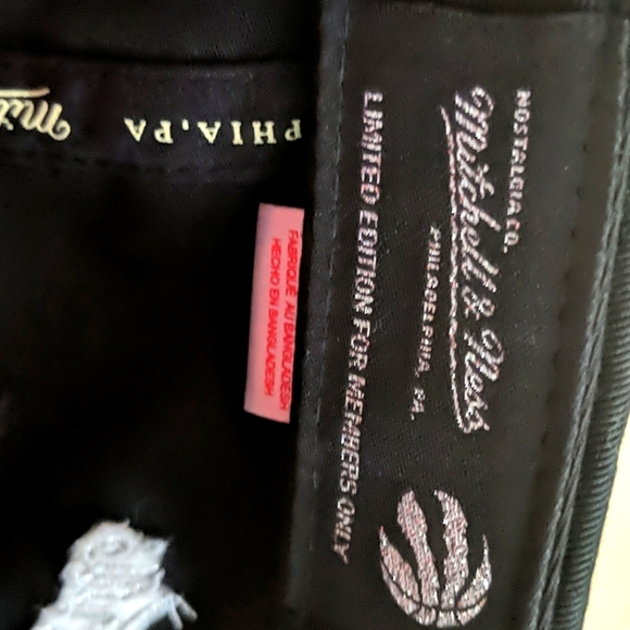 Mitchell & Ness Limited Edition "We The North" Cap - Picture 8 of 8